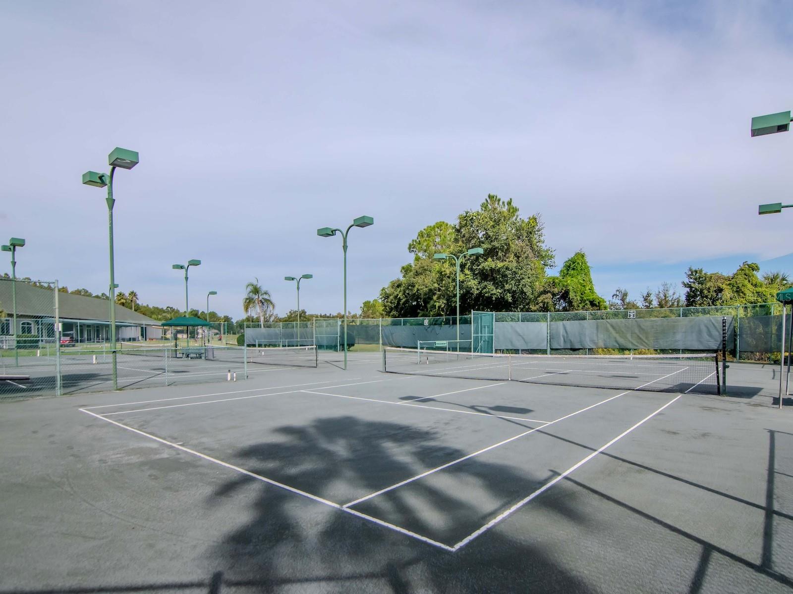 Listing photo id 33 for 10529 Coral Key Avenue
