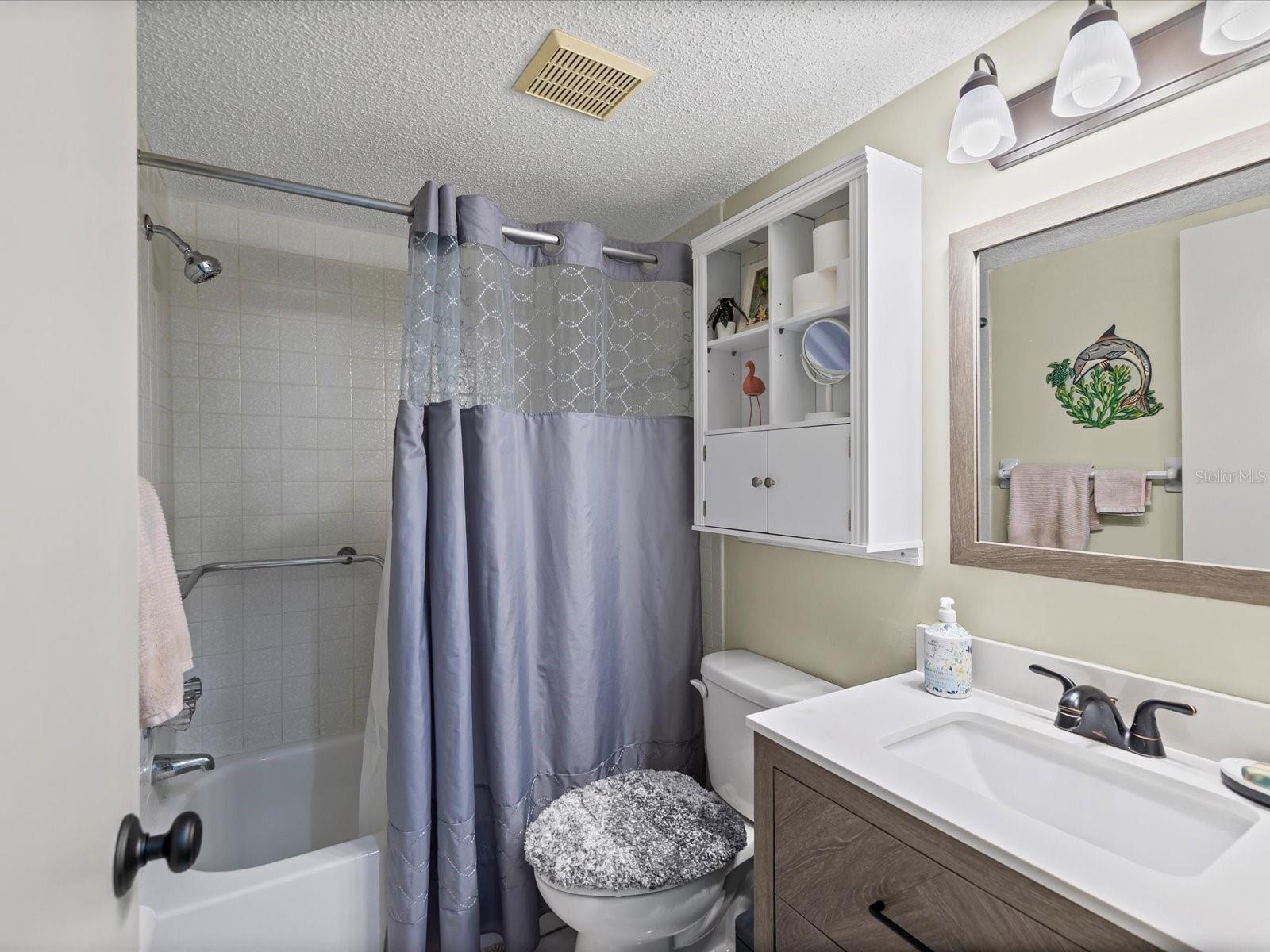 Image 17 of 57 For 3864 Lighthouse Way