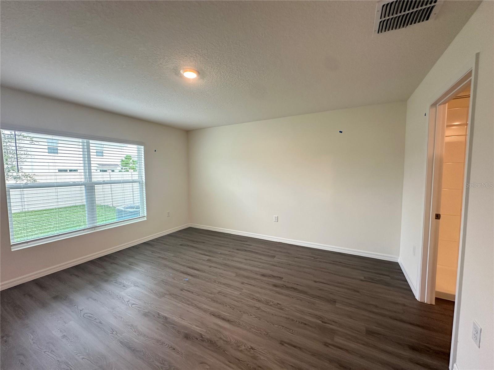 Image 8 of 9 For 35980 Sunflower Hill Drive