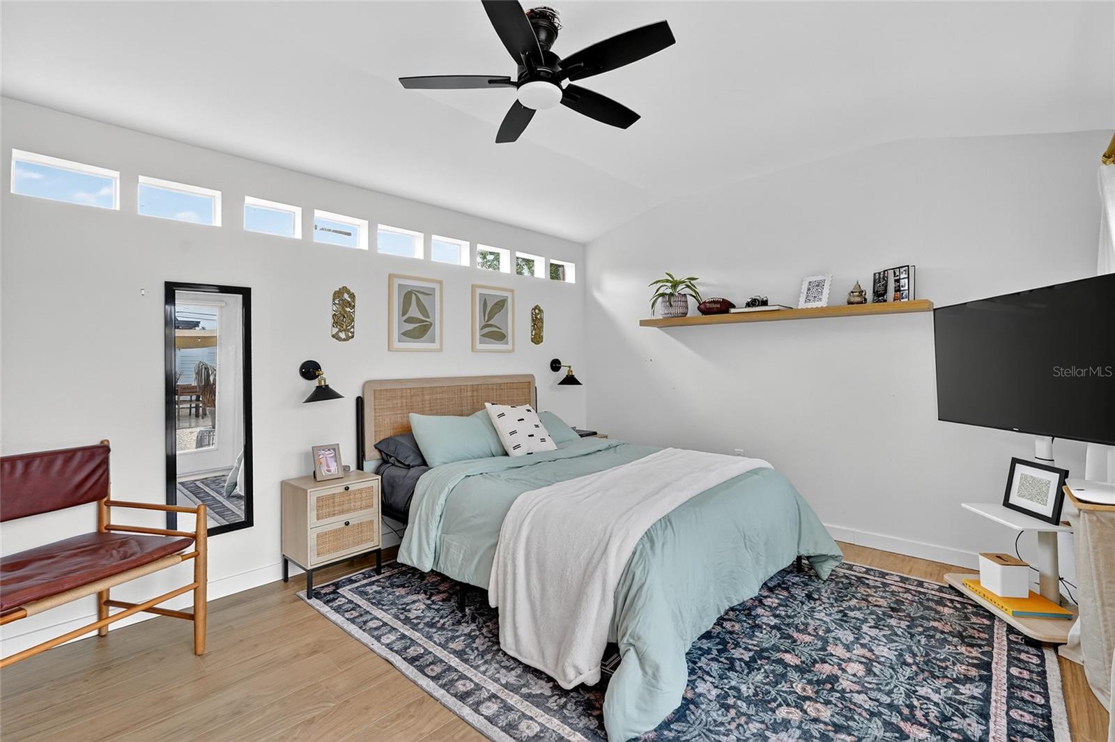 Image 30 of 34 For 681 72nd Avenue N