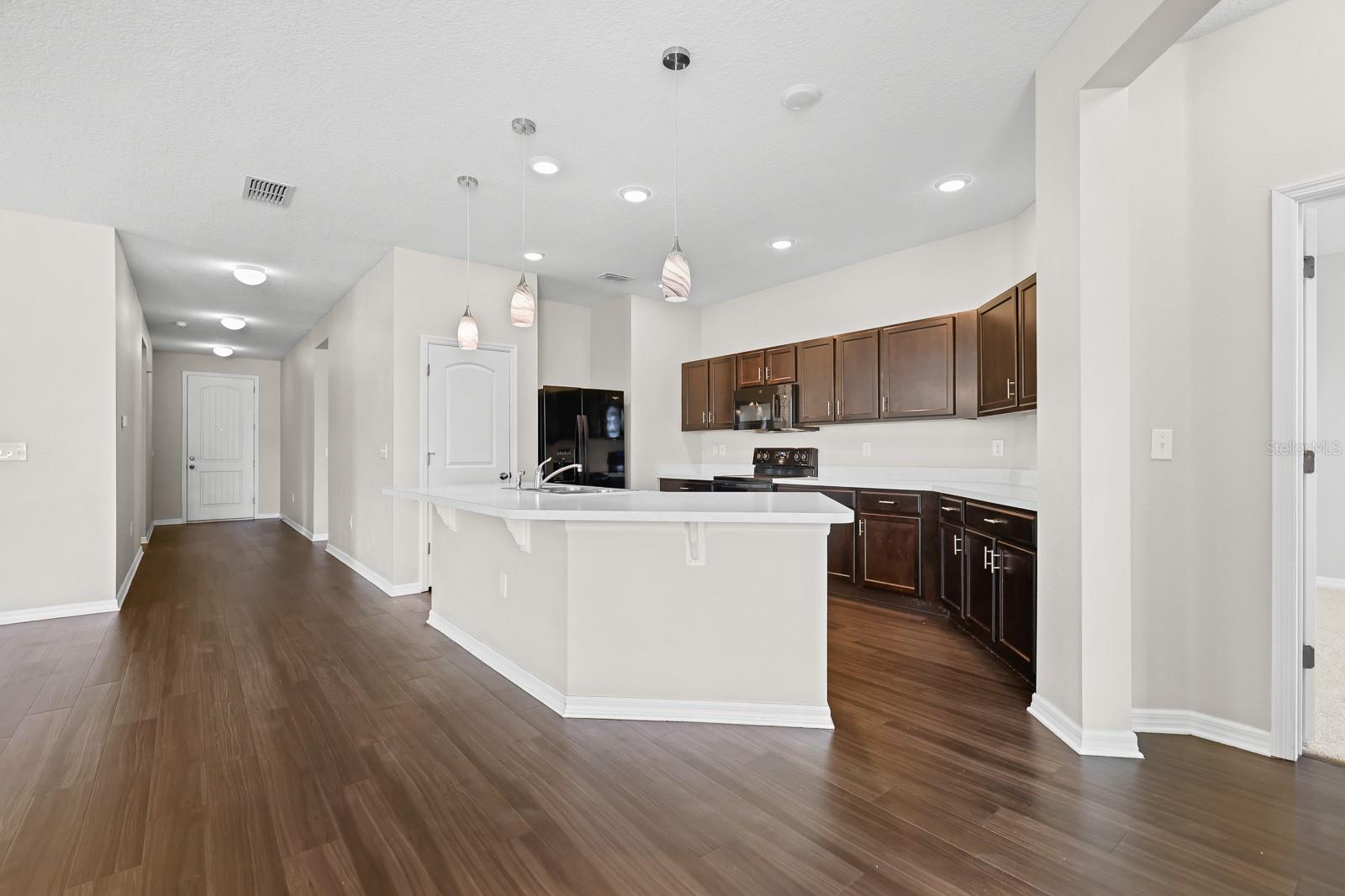 Image 4 of 29 For 10628 Massimo Drive
