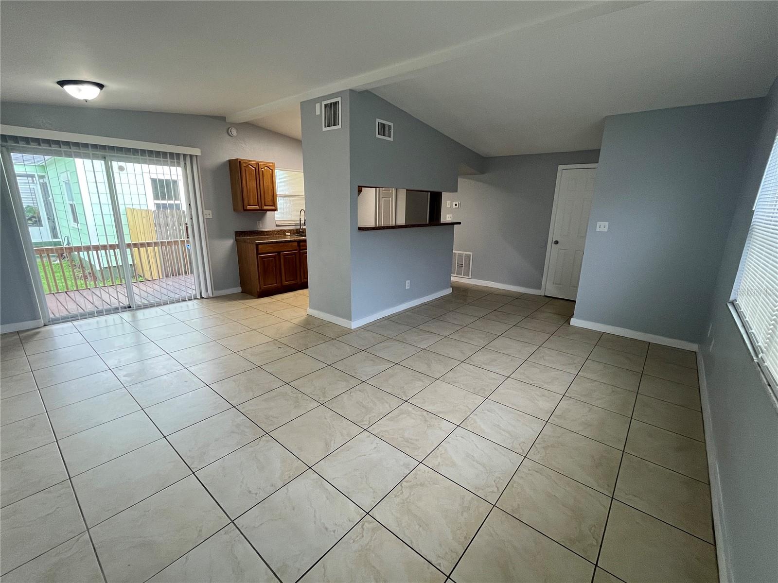 Image 2 of 10 For 2800 36th Avenue N