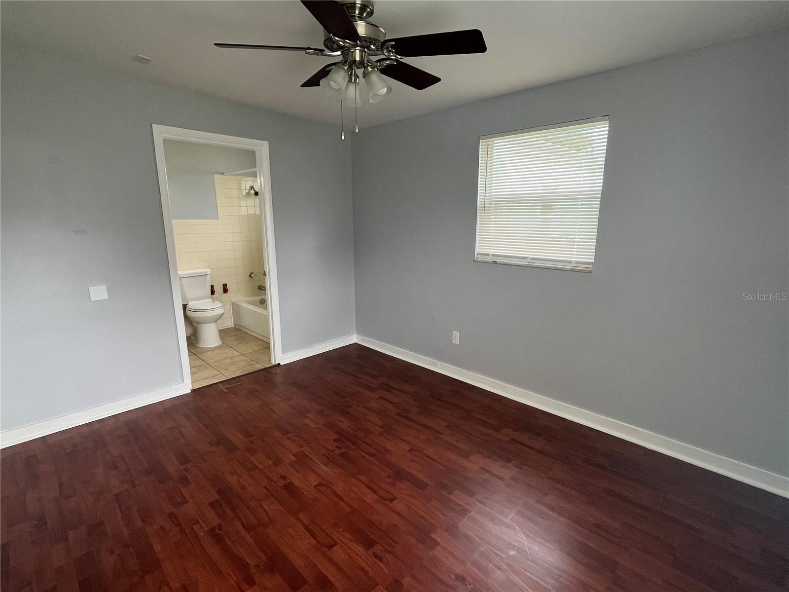 Image 7 of 10 For 2800 36th Avenue N