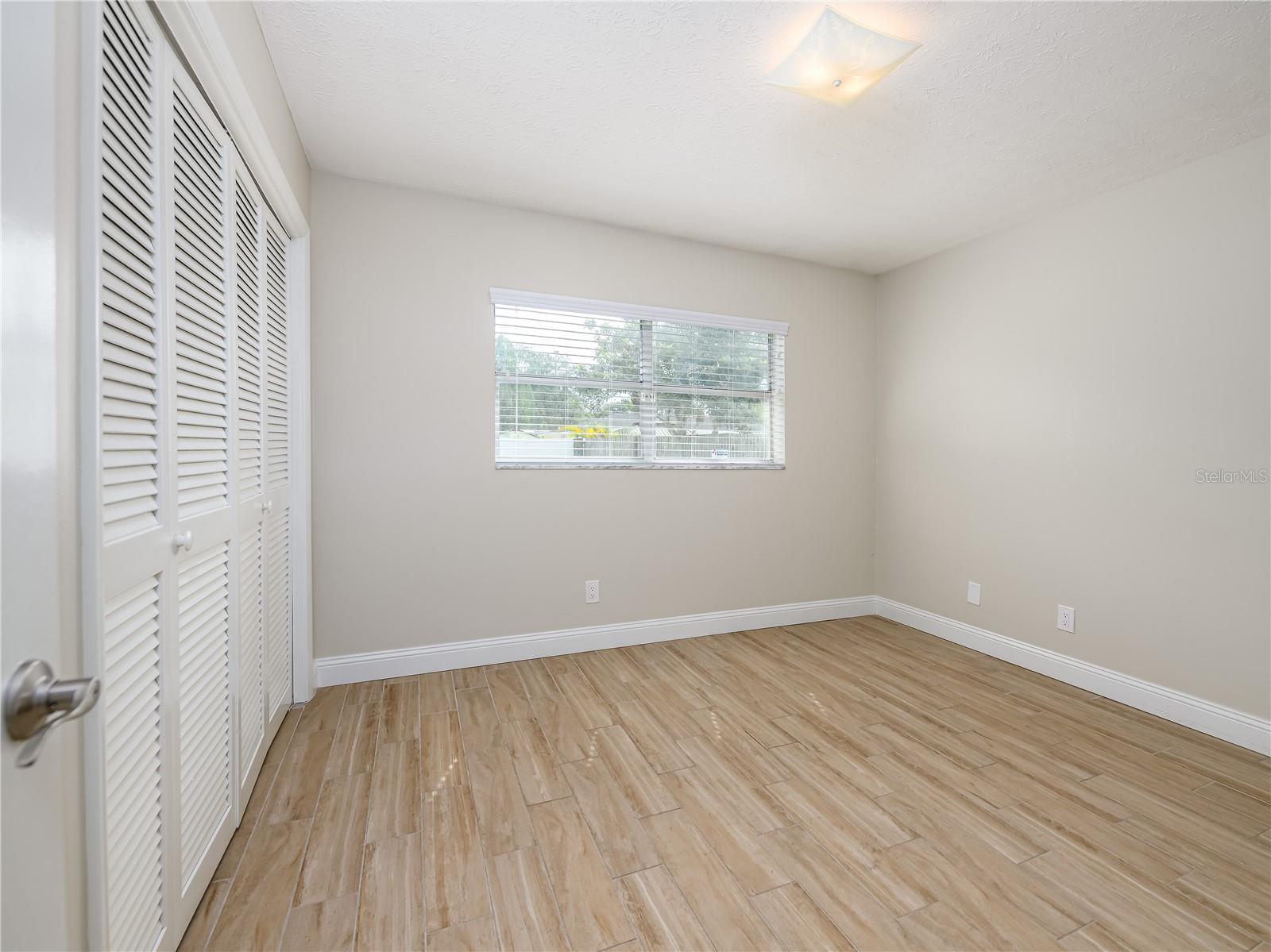 Image 22 of 49 For 14605 Brentwood Lane