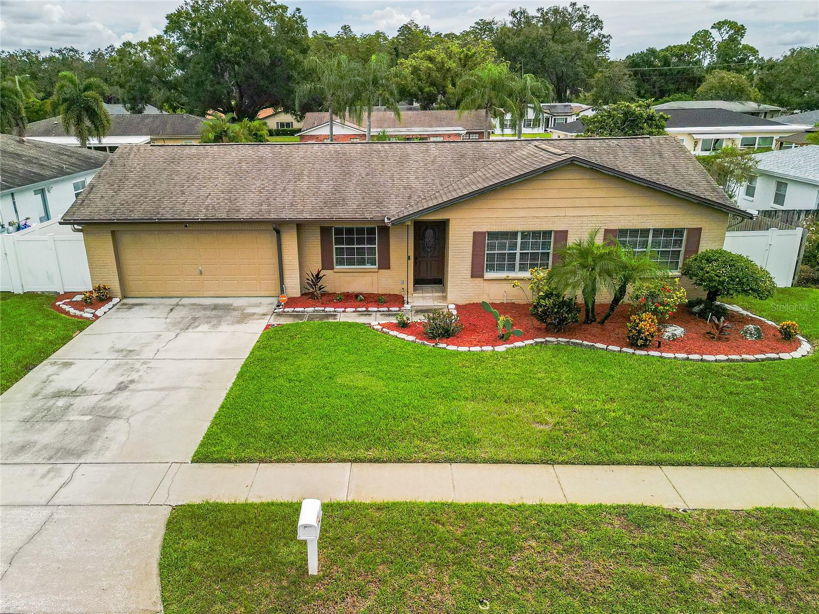 Image 40 of 49 For 14605 Brentwood Lane