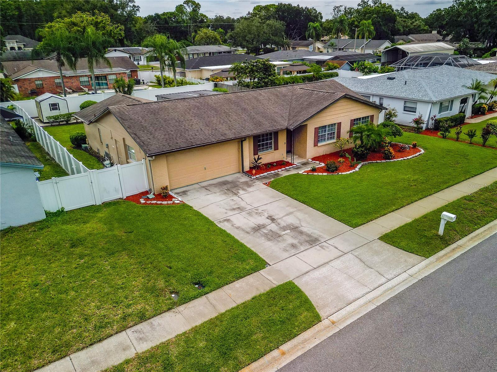 Image 41 of 49 For 14605 Brentwood Lane