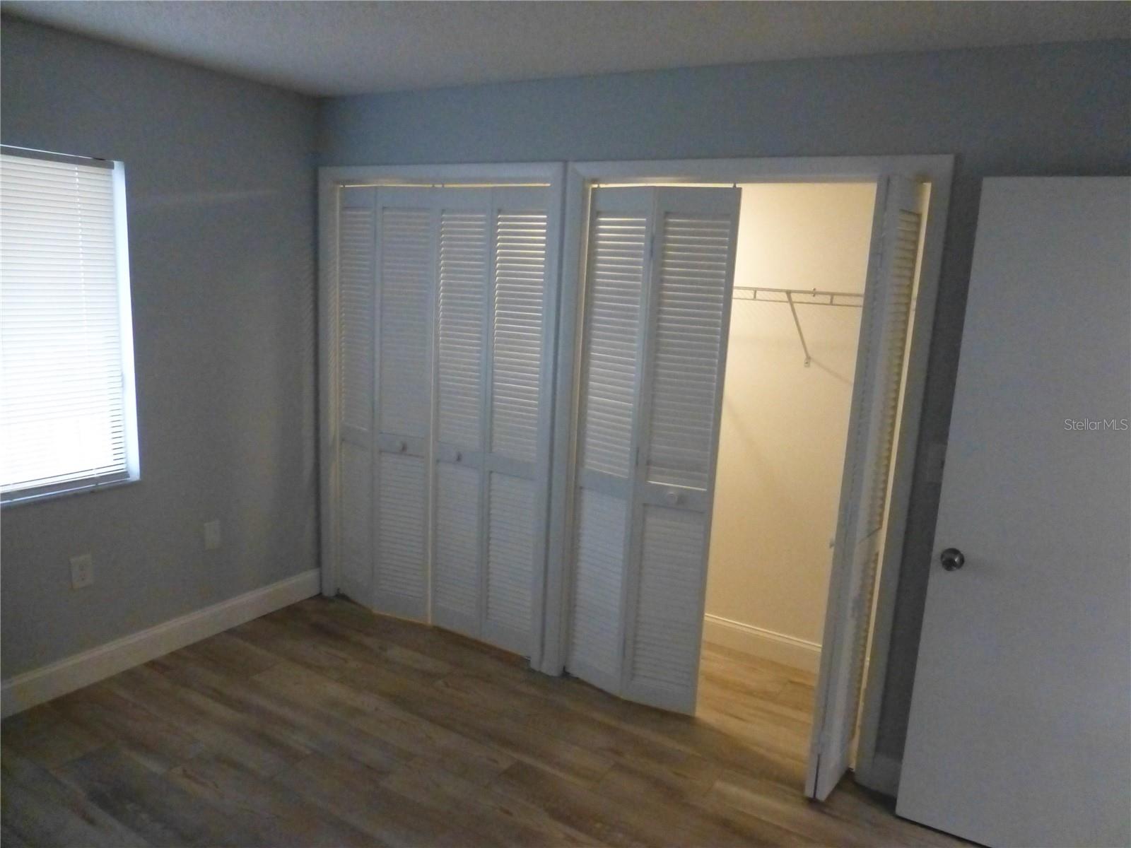 Image 12 of 18 For 110 Lakeside Drive 10