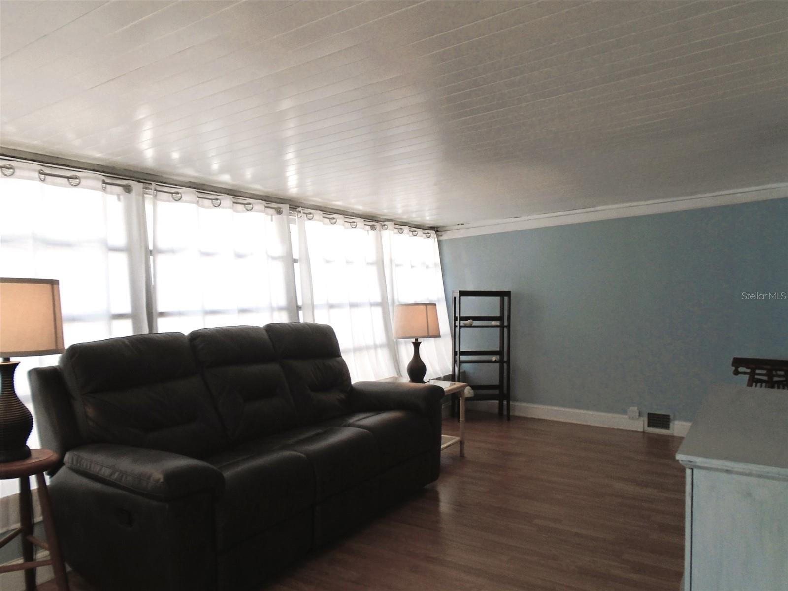 Listing photo id 4 for 34029 Azalea Drive N