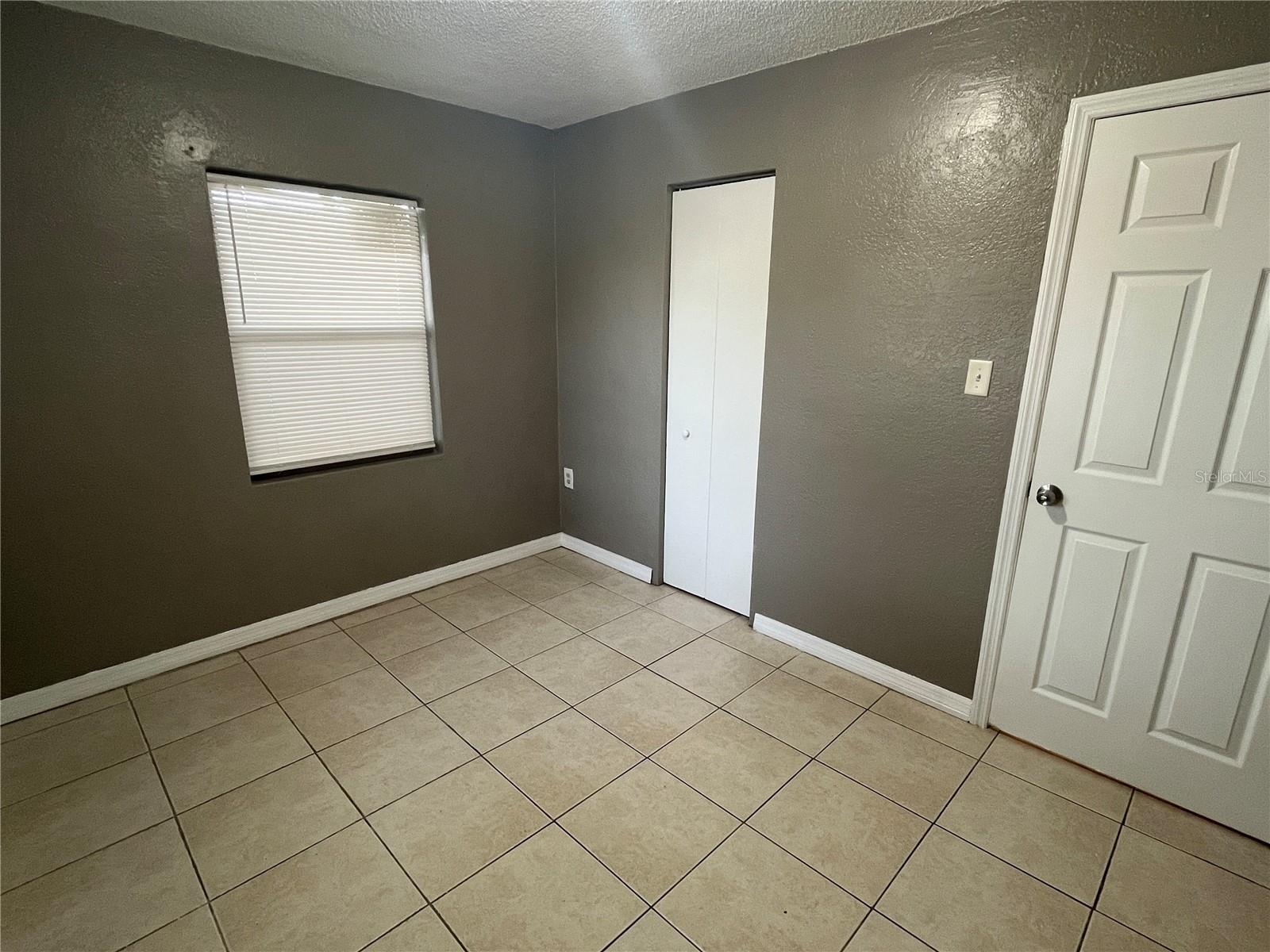 Image 6 of 7 For 226 Avenue Q Nw