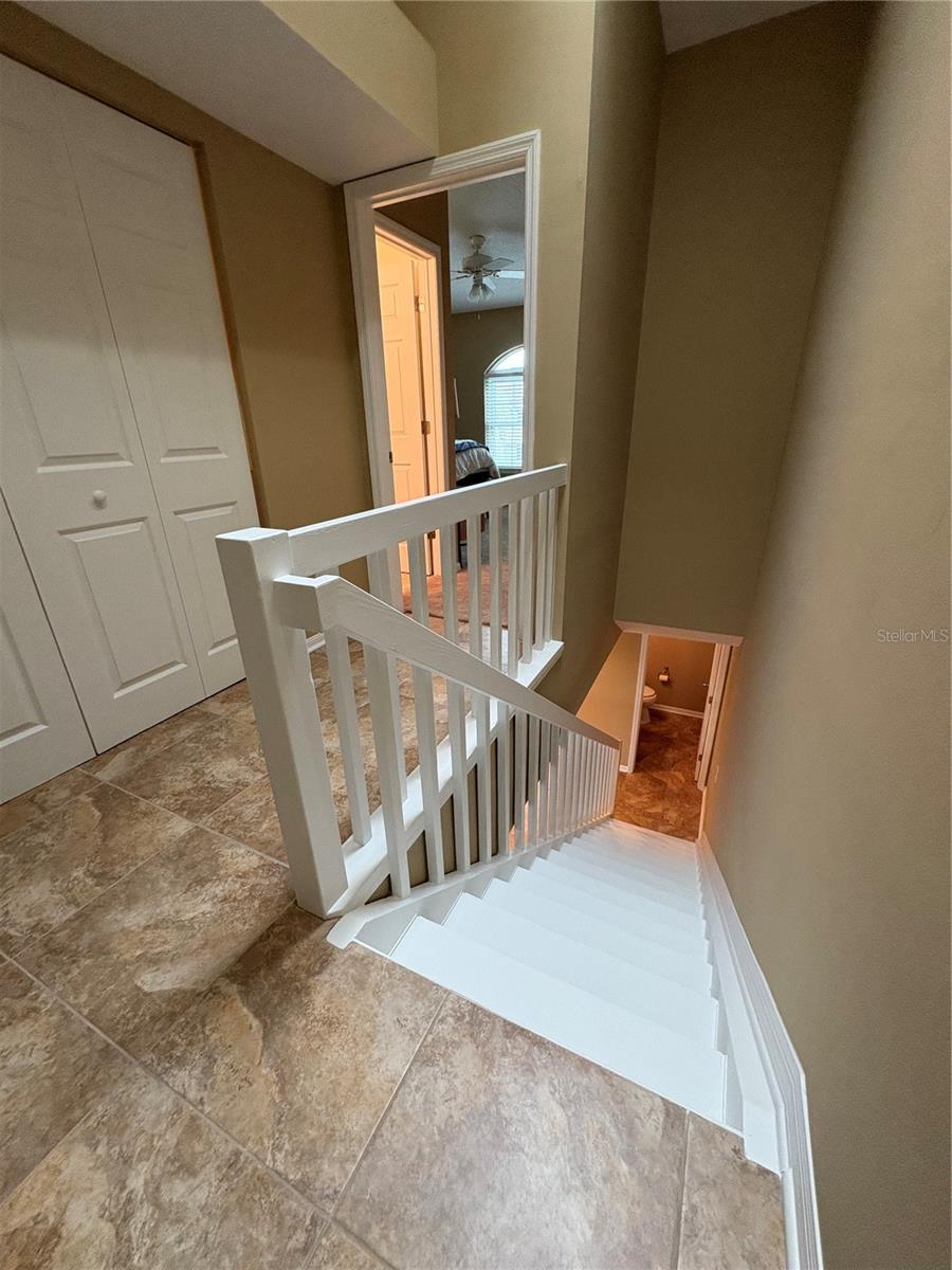 Image 19 of 27 For 737 Pinellas Bayway S 111