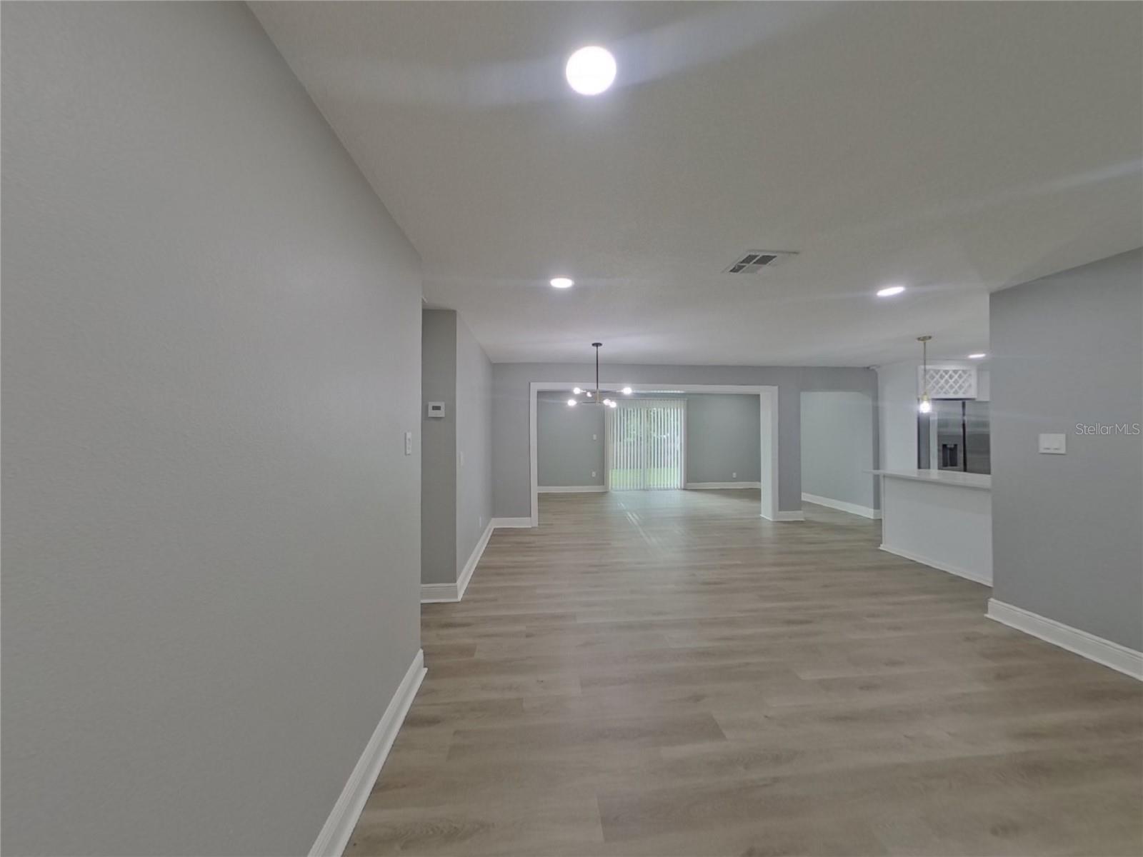 Image 2 of 15 For 230 Tralee Street