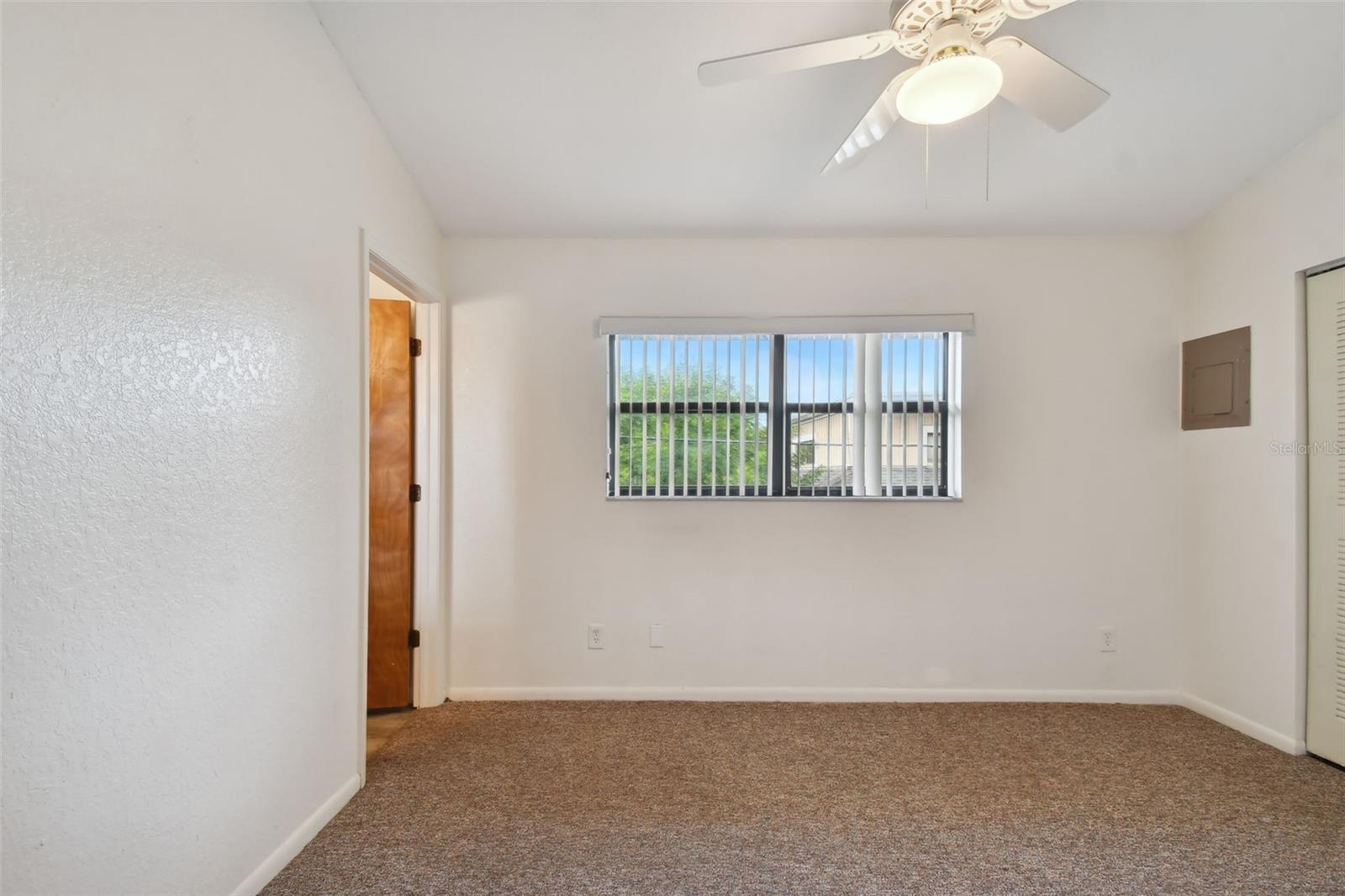 Image 36 of 50 For 8423 Seminole Blvd  204