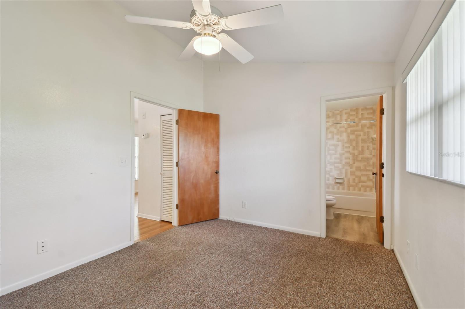 Image 39 of 50 For 8423 Seminole Blvd  204