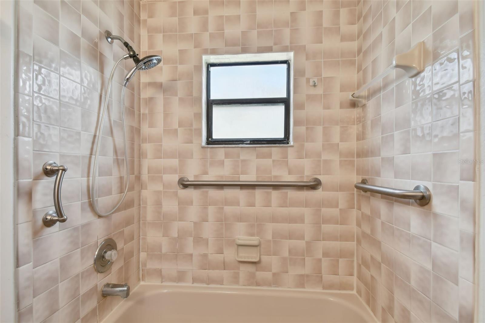 Image 42 of 50 For 8423 Seminole Blvd  204