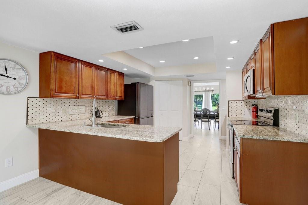 Image 26 of 46 For 2486 Indian Trail E