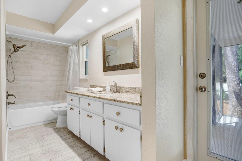 Image 35 of 46 For 2486 Indian Trail E