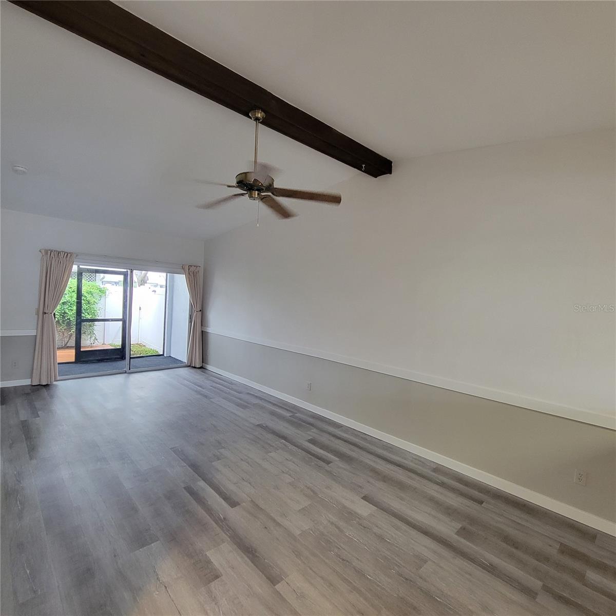 Image 13 of 57 For 7229 Parkside Villas Drive