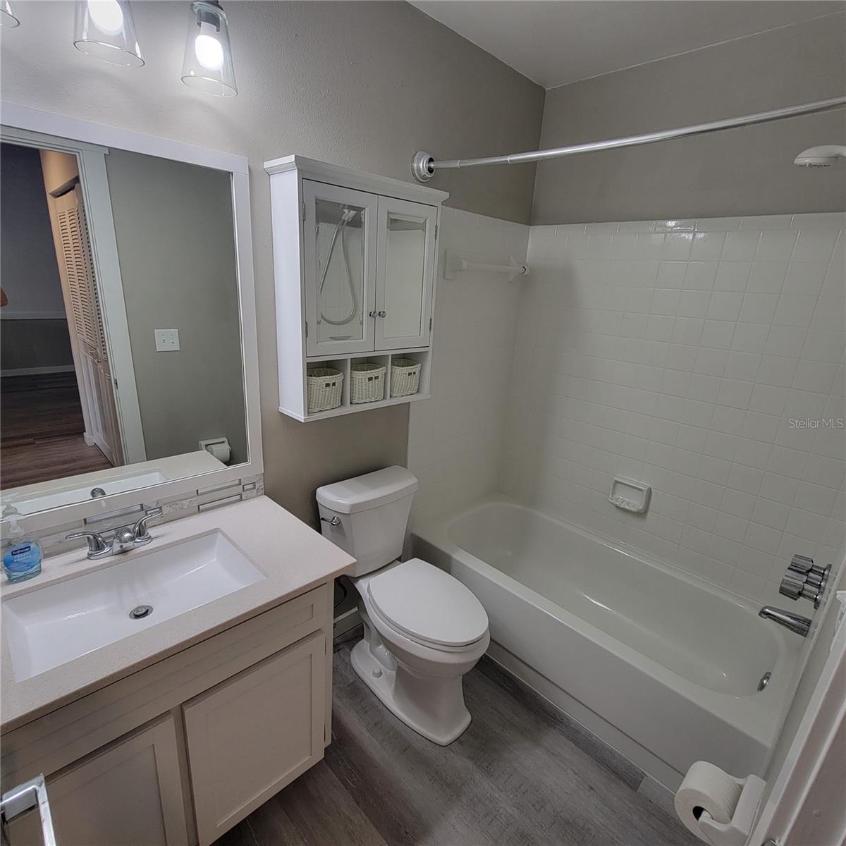 Image 36 of 57 For 7229 Parkside Villas Drive
