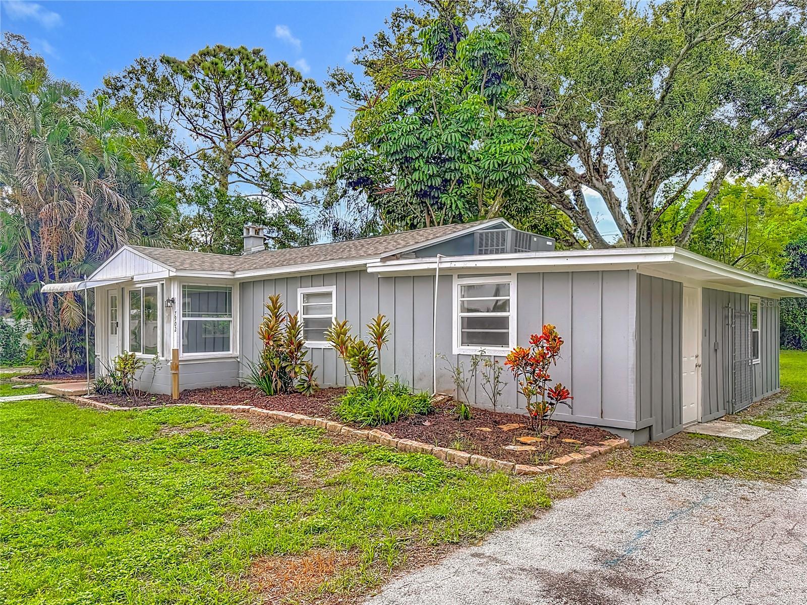 Image 10 of 63 For 7902 49th Avenue N