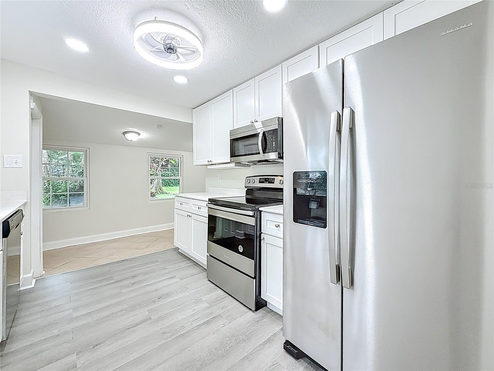 Image 20 of 63 For 7902 49th Avenue N