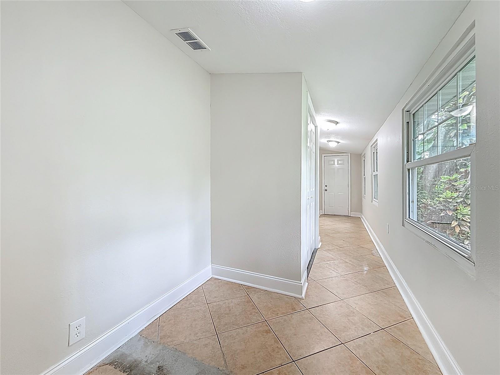Image 29 of 63 For 7902 49th Avenue N