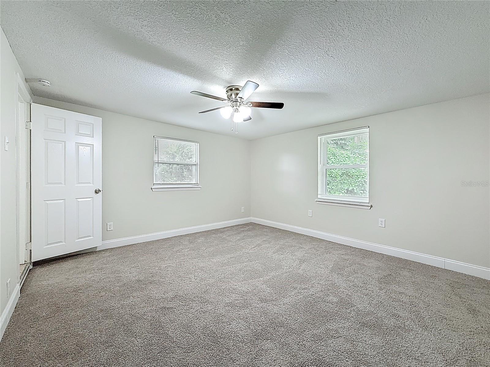 Image 32 of 63 For 7902 49th Avenue N