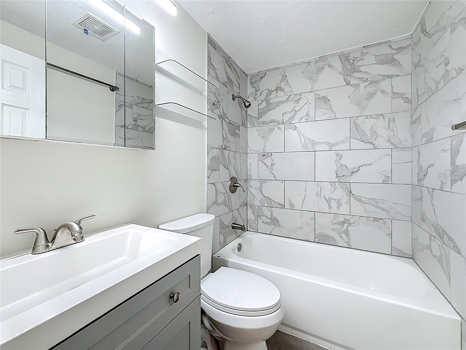 Image 36 of 63 For 7902 49th Avenue N