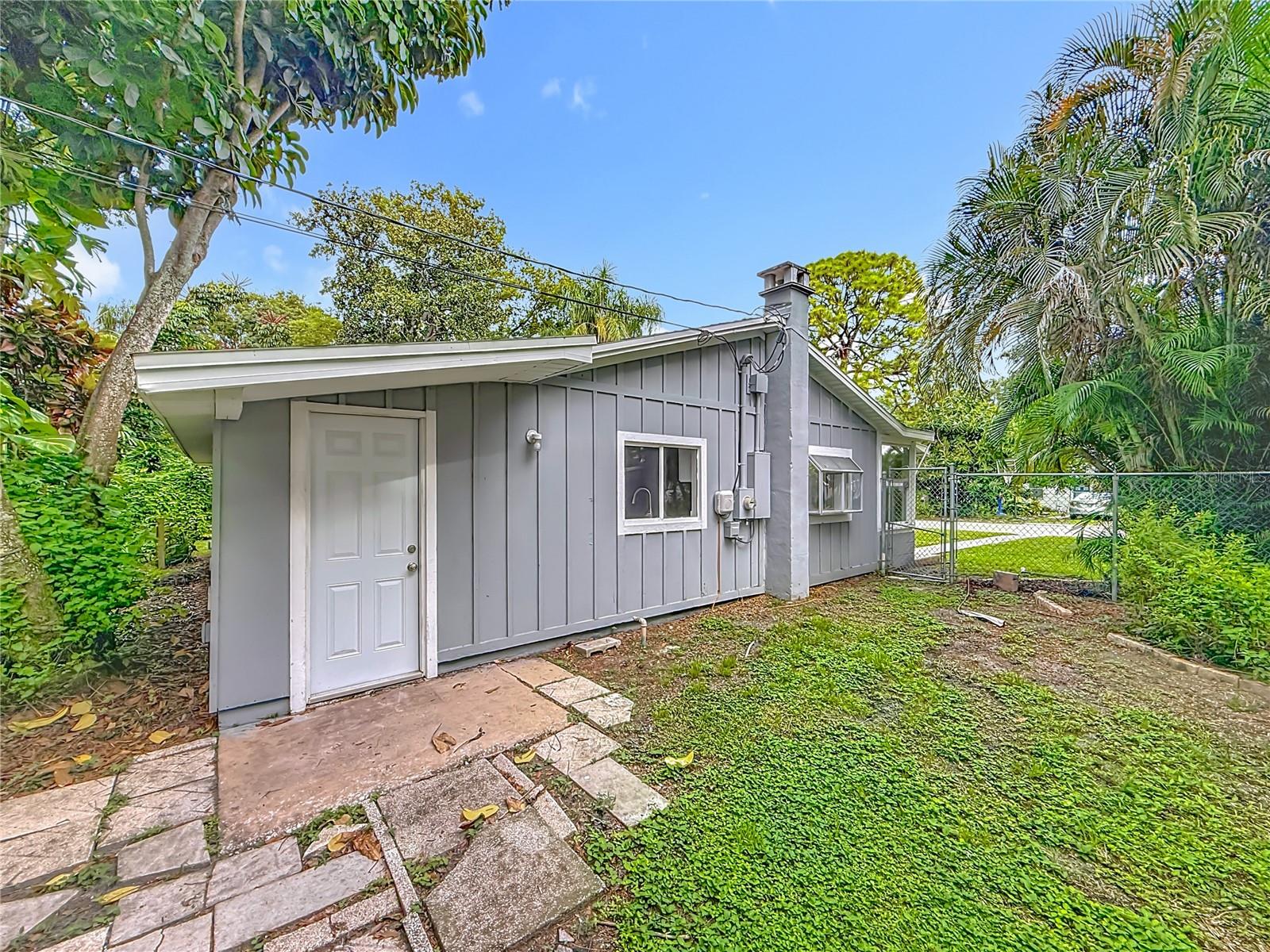 Image 46 of 63 For 7902 49th Avenue N