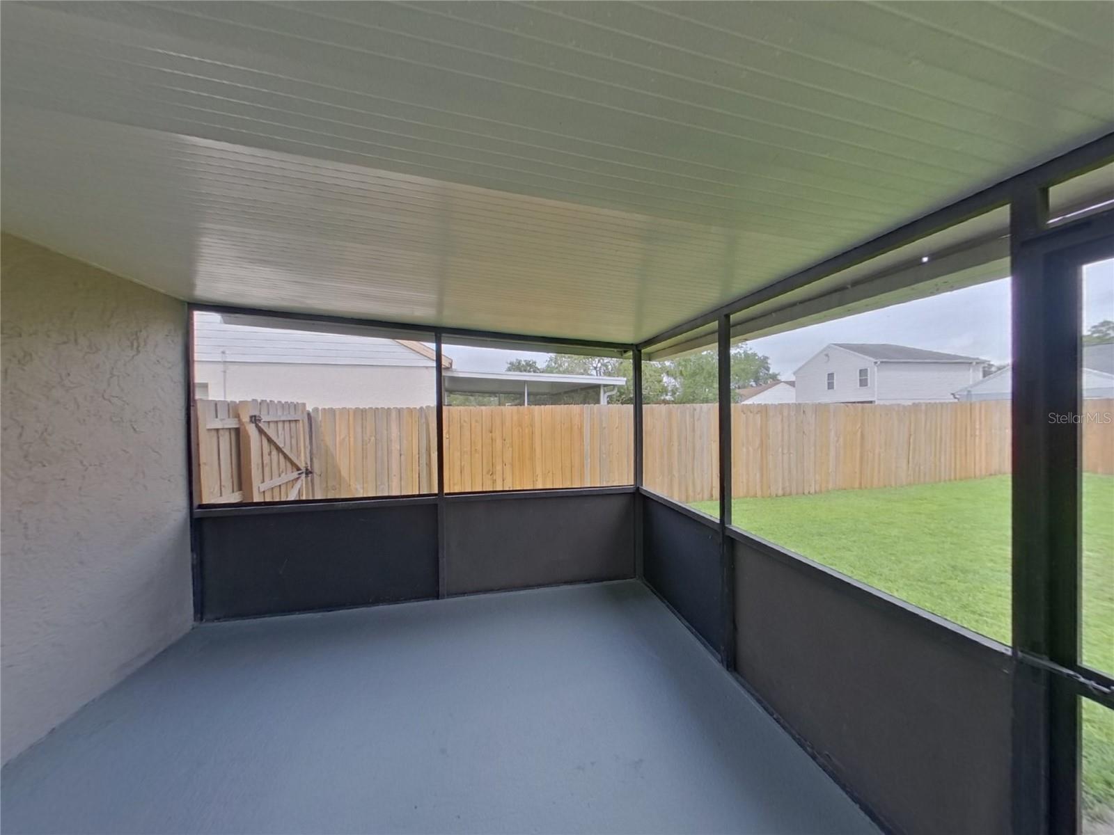 Image 16 of 17 For 1624 Crossridge Drive