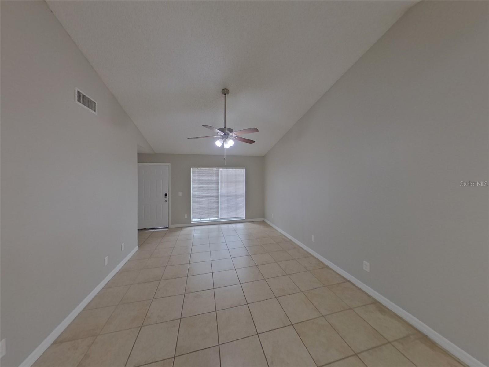 Image 3 of 17 For 1624 Crossridge Drive