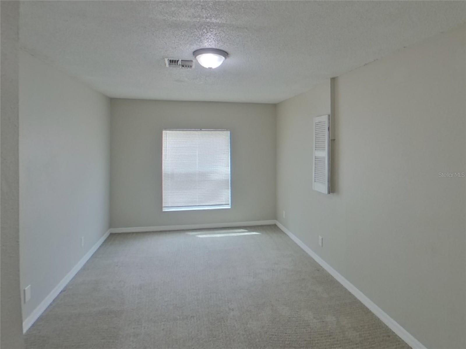 Image 9 of 17 For 1624 Crossridge Drive