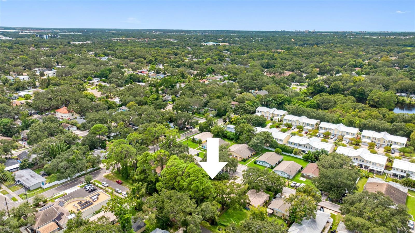 Image 11 of 13 For 422 Maple Way