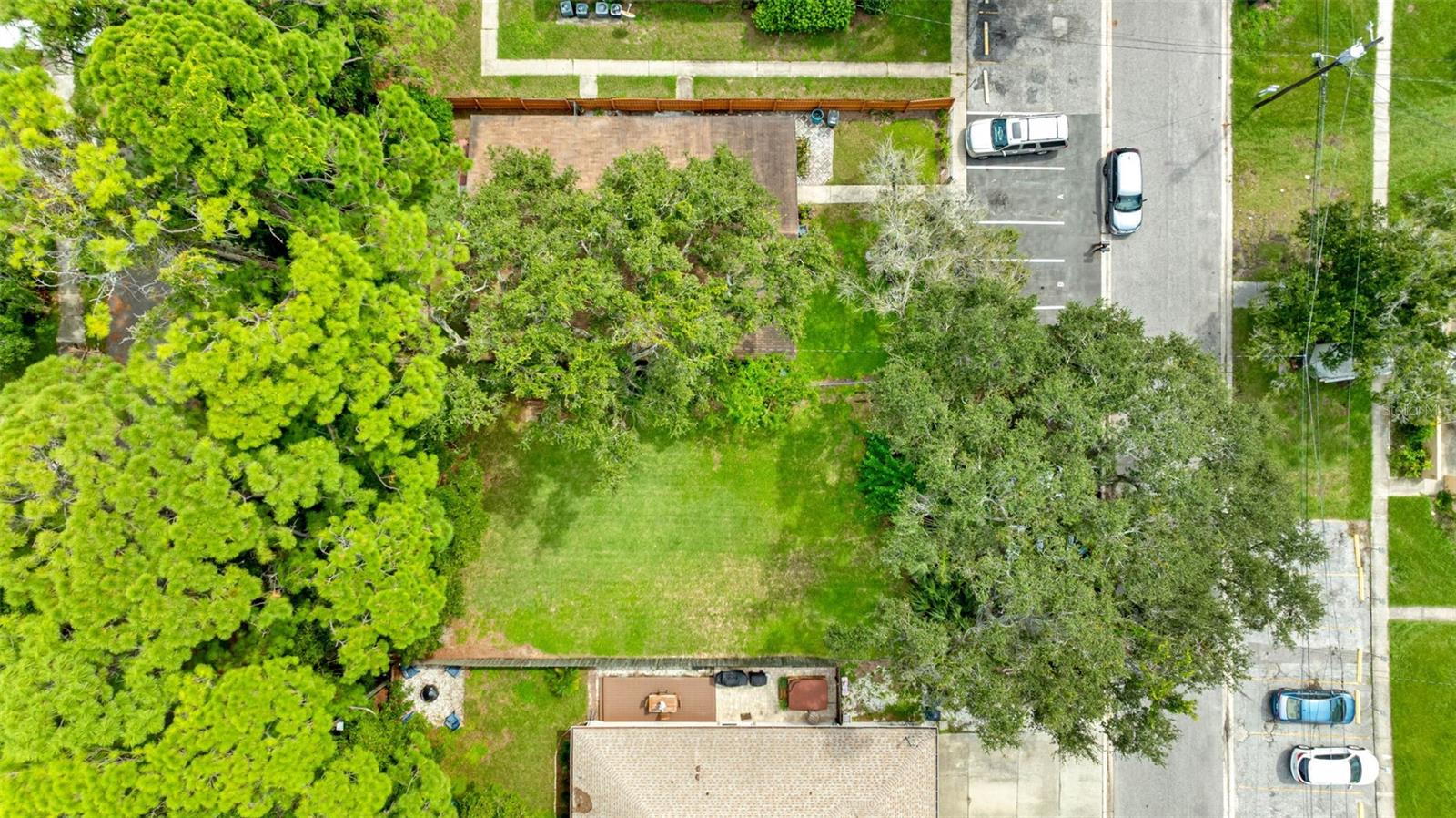 Image 5 of 13 For 422 Maple Way
