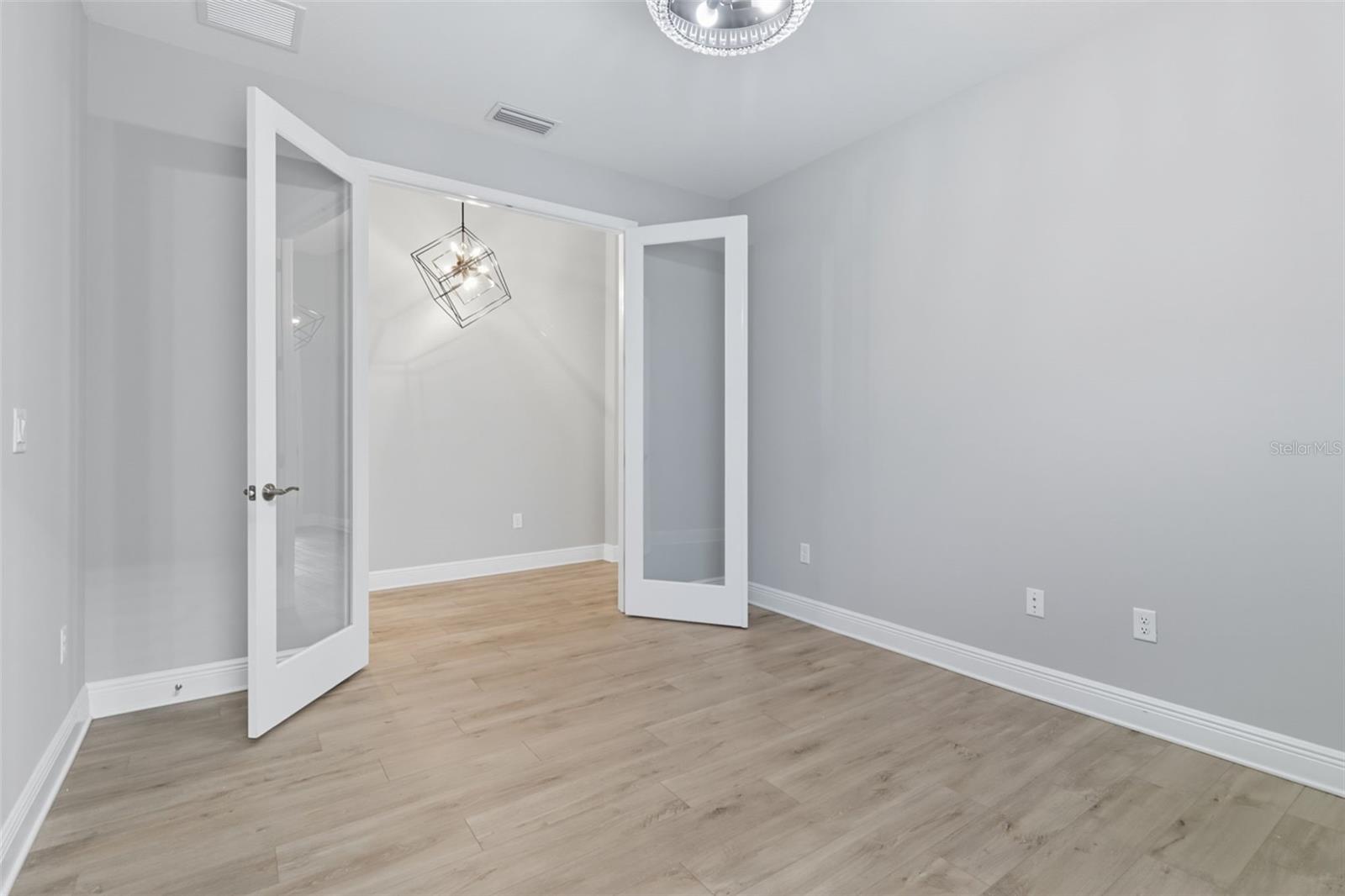 Image 11 of 88 For 17714 Everlong Drive