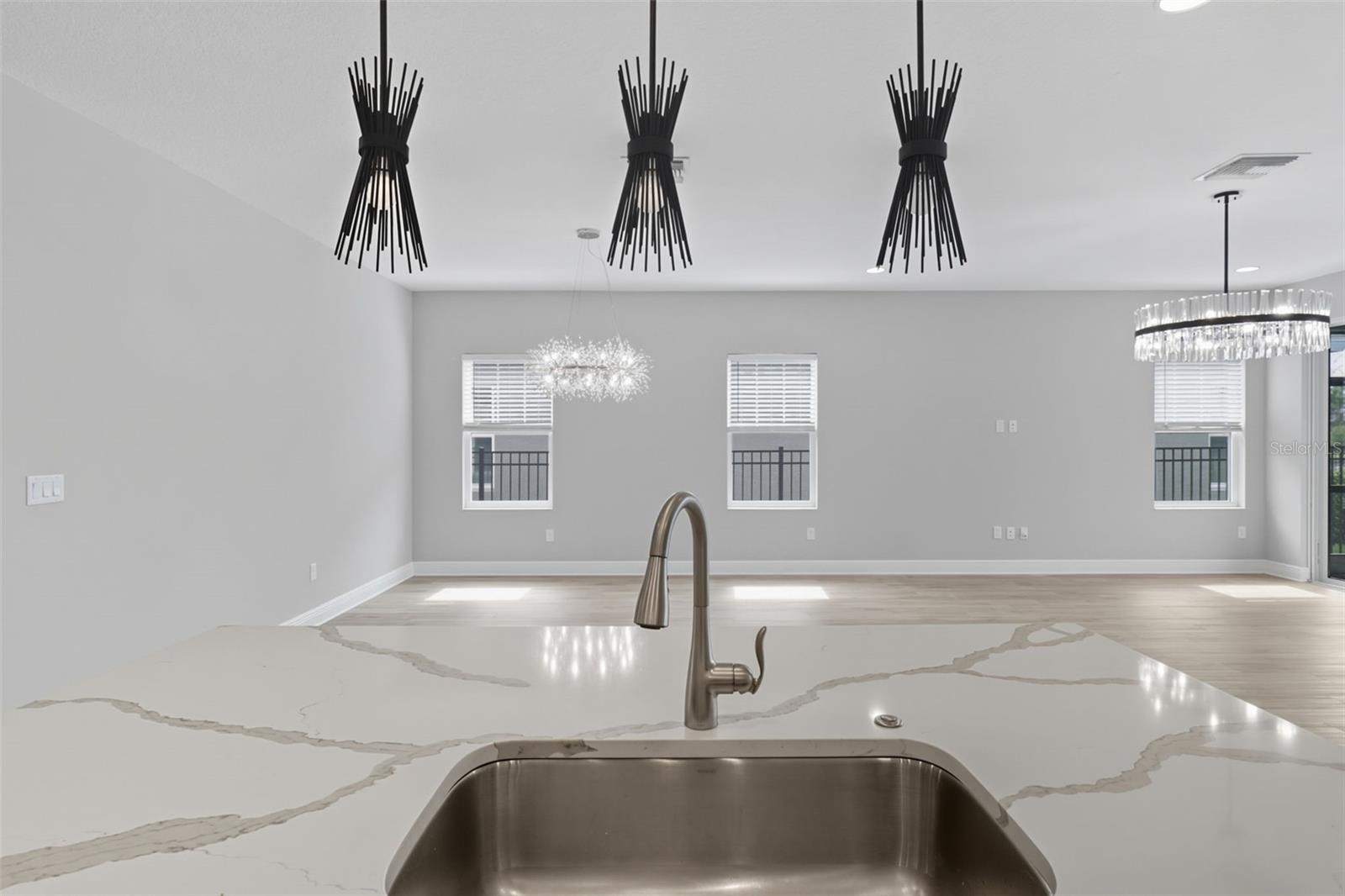 Image 22 of 88 For 17714 Everlong Drive