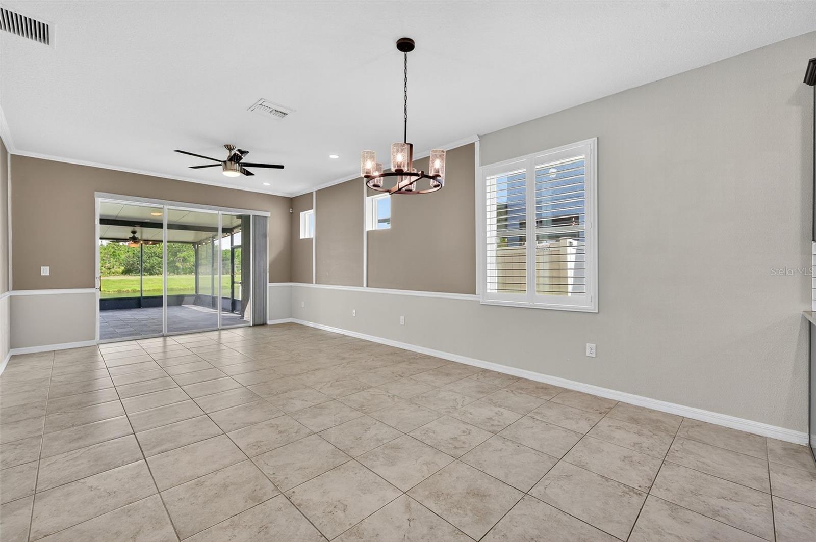 Image 31 of 56 For 13334 Palmera Vista Drive