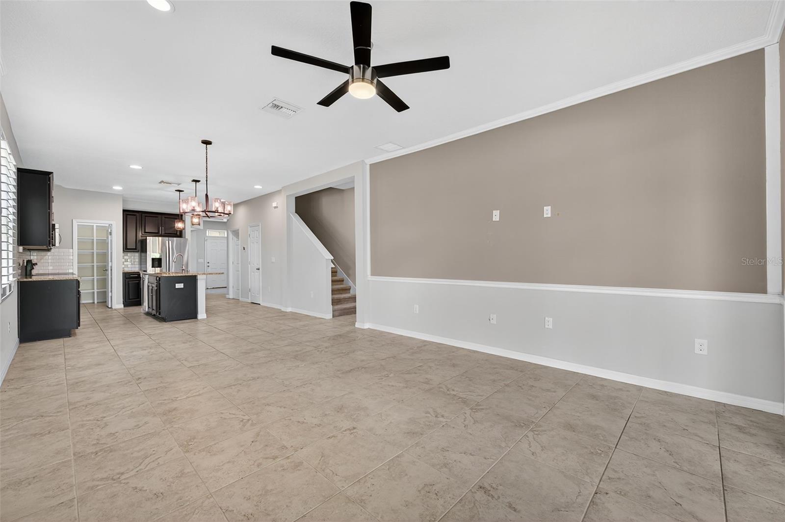 Image 33 of 56 For 13334 Palmera Vista Drive