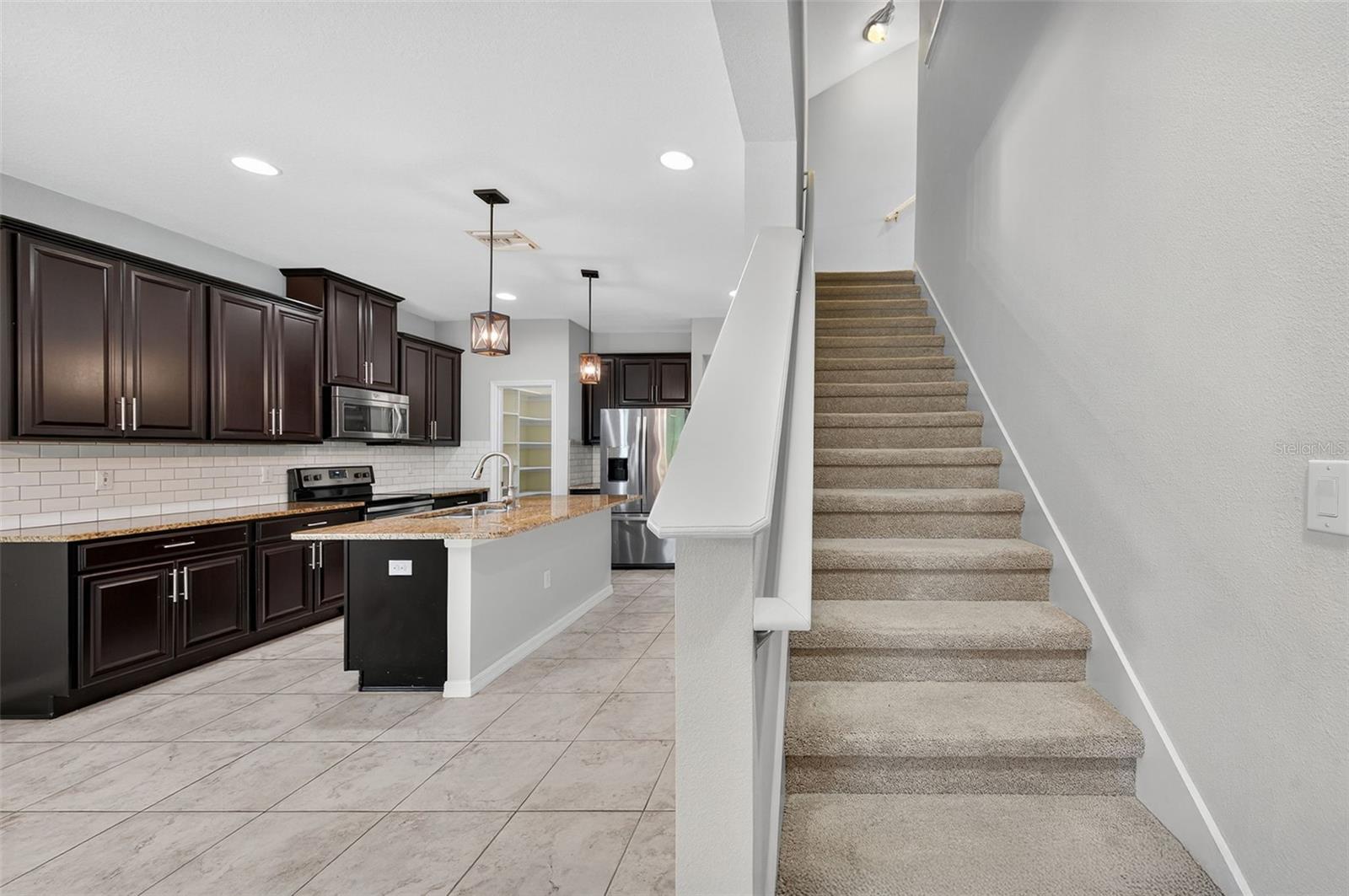 Image 42 of 56 For 13334 Palmera Vista Drive