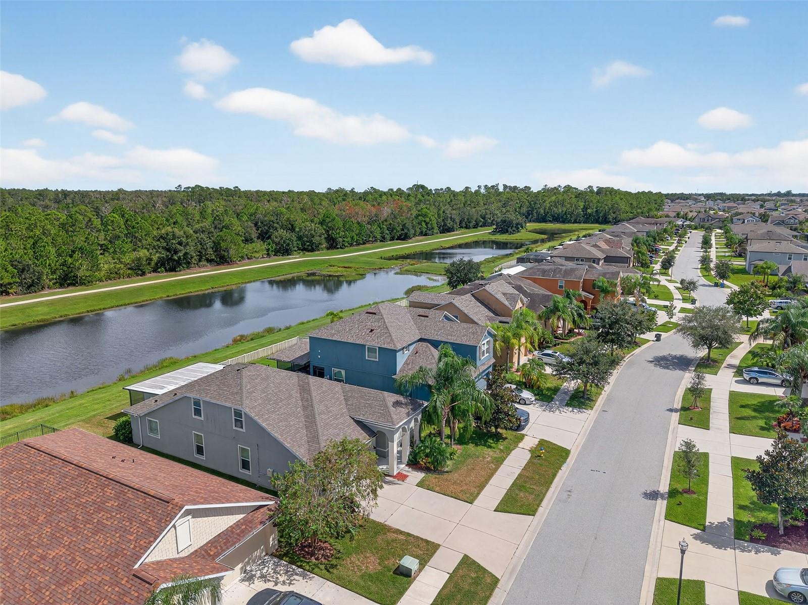 Image 7 of 56 For 13334 Palmera Vista Drive