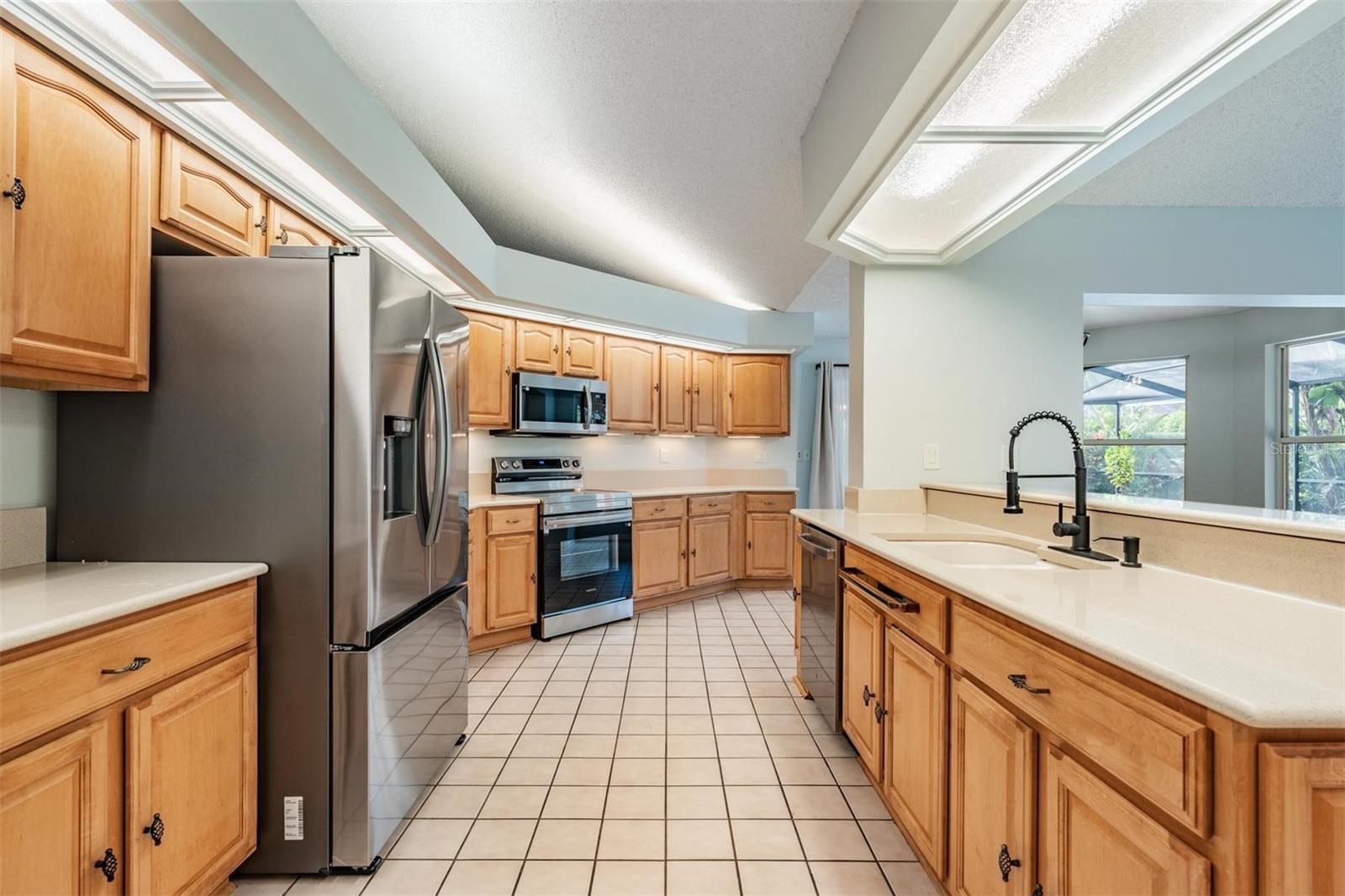 Image 10 of 65 For 8708 Ballantrae Way