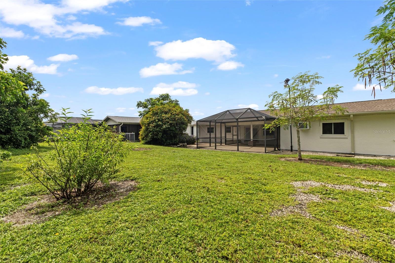 Image 36 of 39 For 2434 Lake View Boulevard