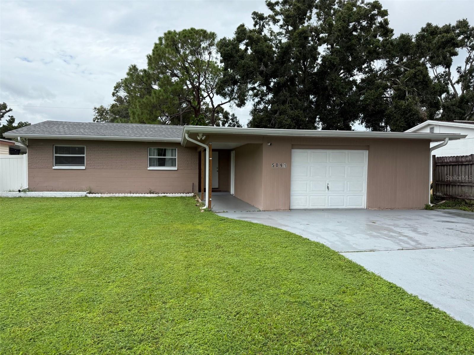 Listing Details for 5091 87th Avenue N, PINELLAS PARK, FL 33782