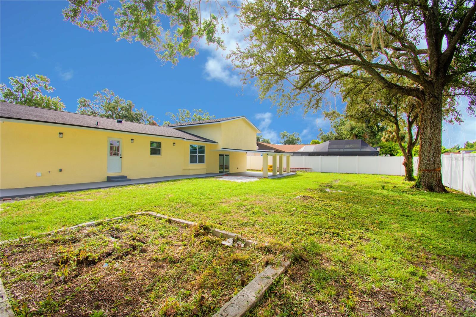 Image 35 of 37 For 6708 Gateway Drive