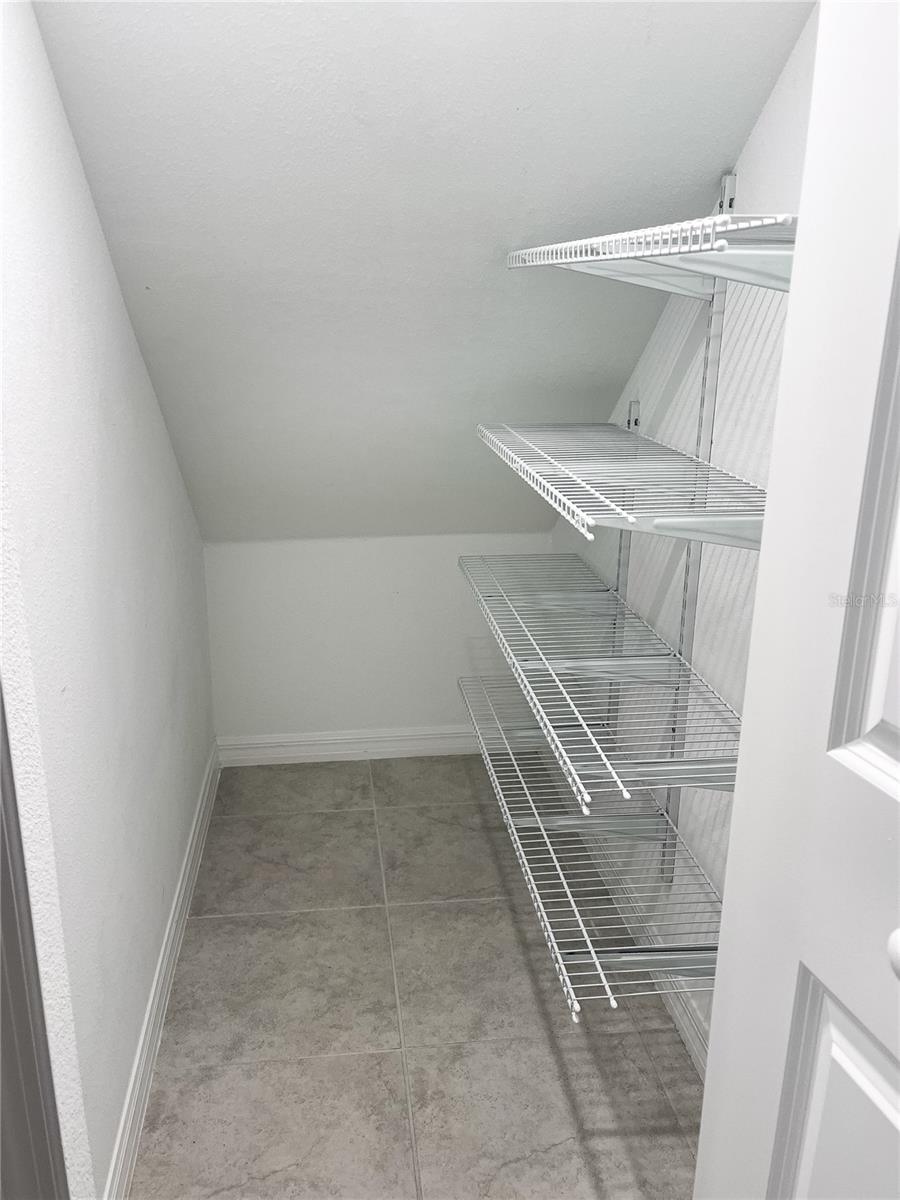 Image 6 of 27 For 4712 Norman Oak Place