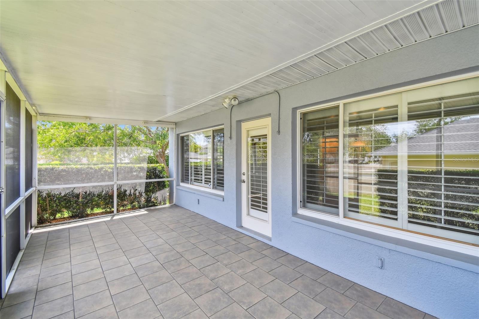 Image 20 of 67 For 13636 Lake Point Drive S