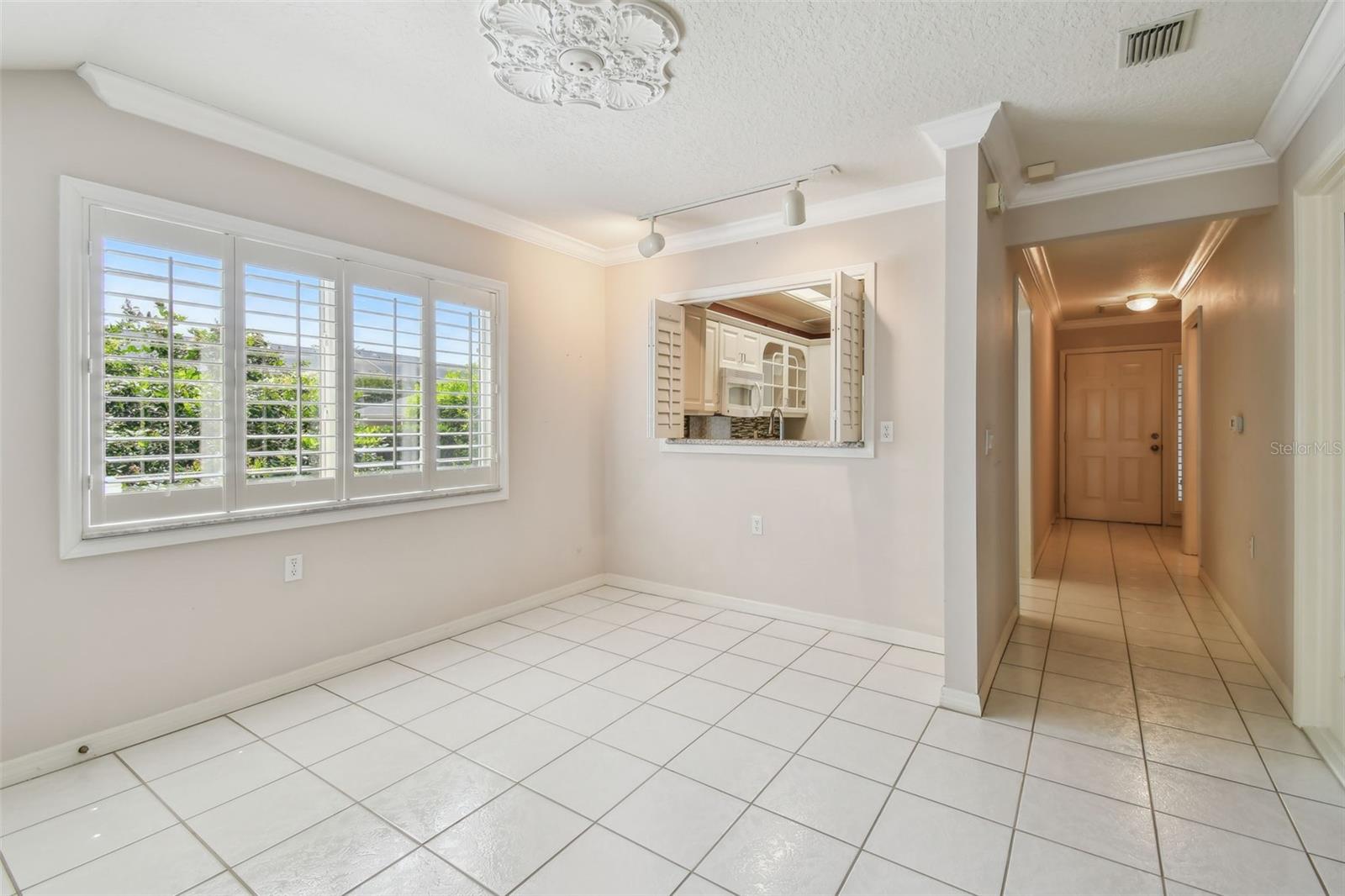 Image 39 of 67 For 13636 Lake Point Drive S