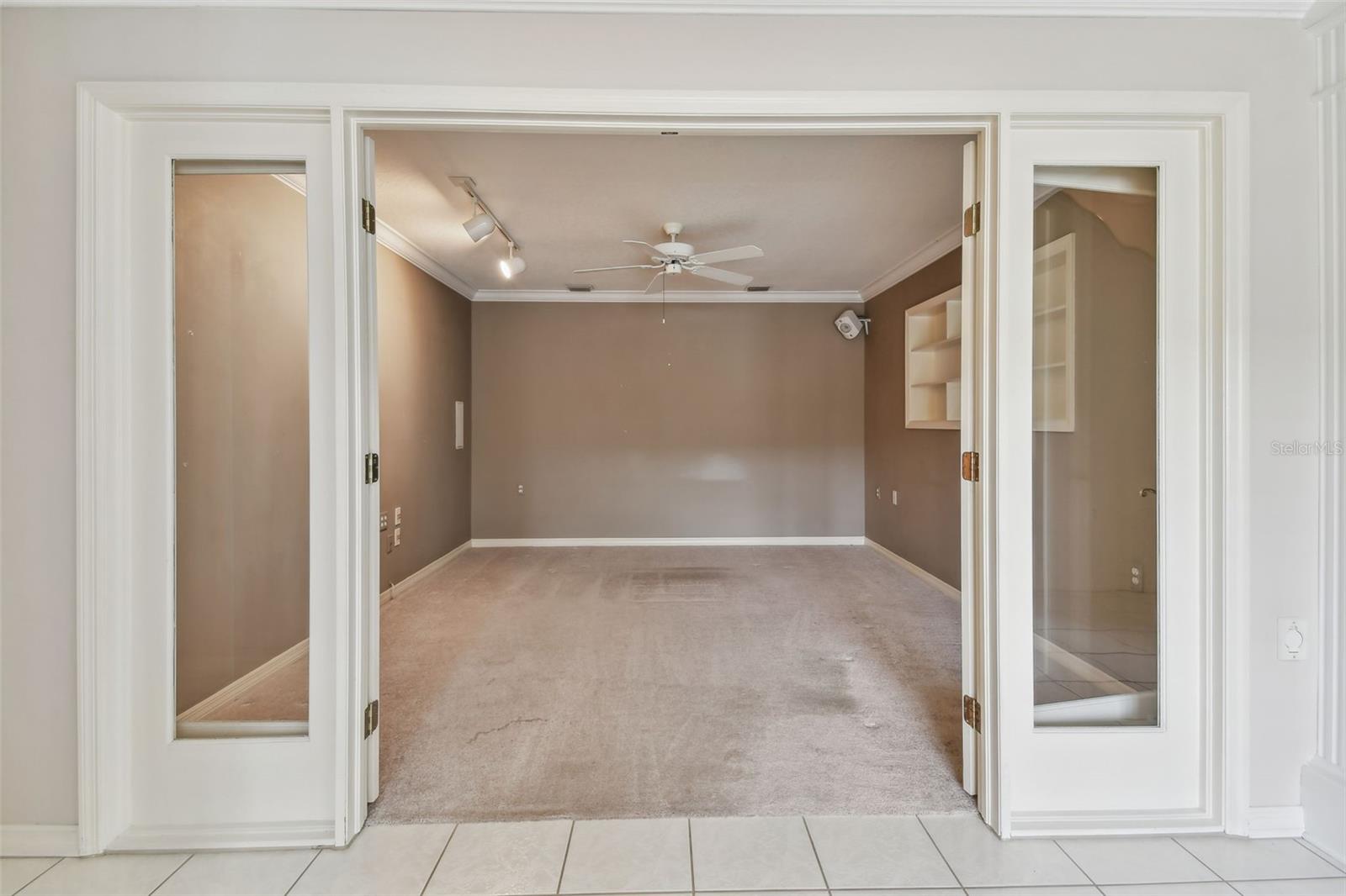 Image 41 of 67 For 13636 Lake Point Drive S