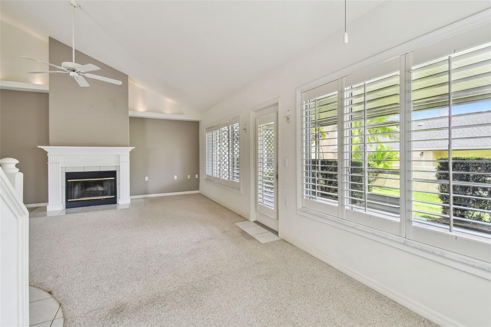 Image 46 of 67 For 13636 Lake Point Drive S