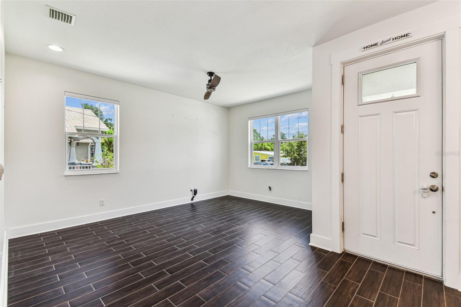 Image 6 of 25 For 7113 Mascotte Street