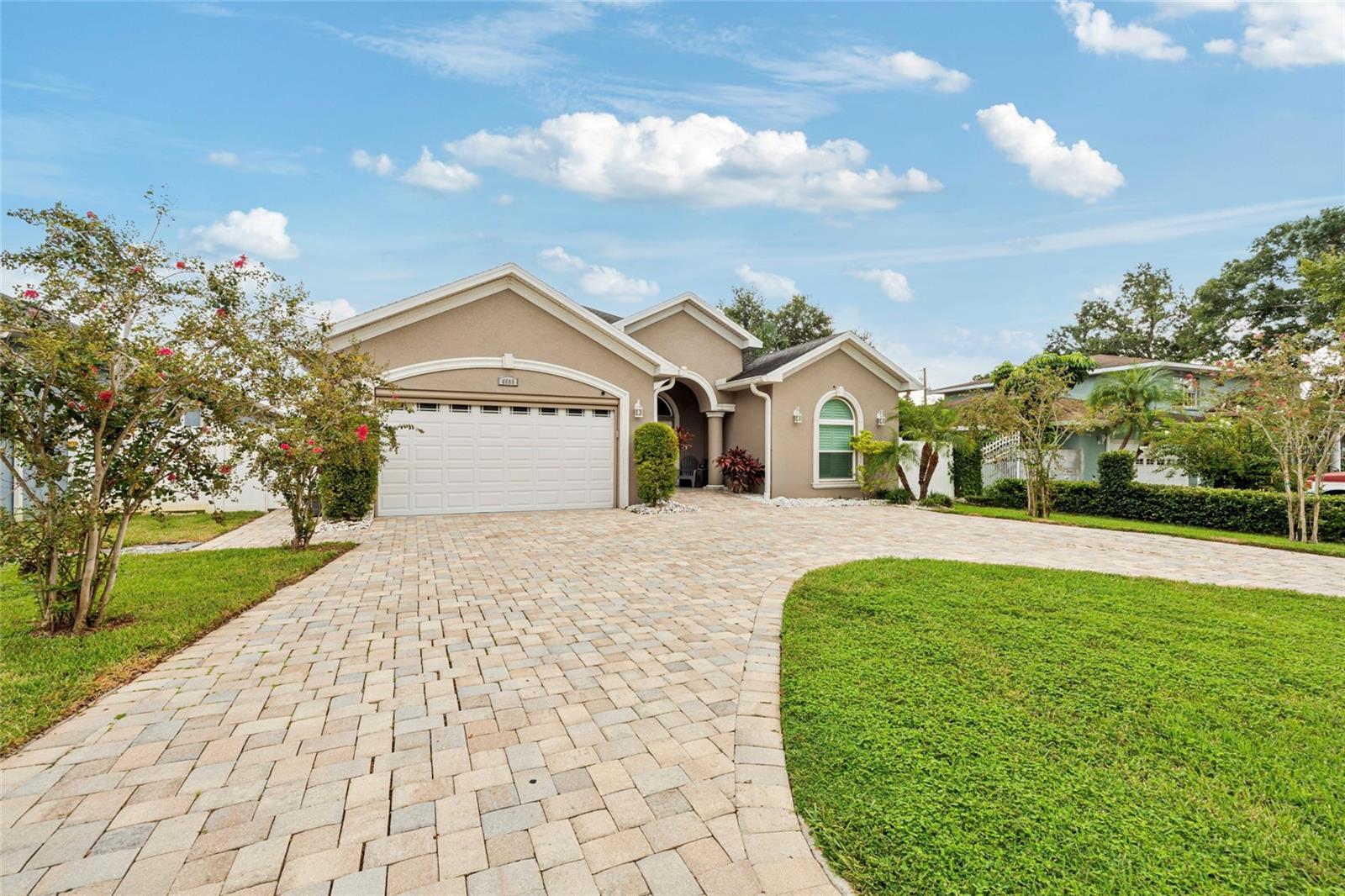 Image 3 of 40 For 4605 Wishart Boulevard